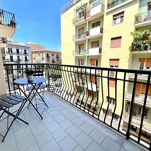 ** Affittacamere Le Stanze Di Ruggero Italia